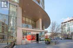 331 - 21 ICEBOAT TERRACE Toronto