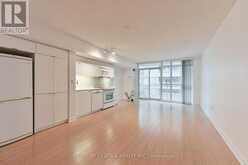 331 - 21 ICEBOAT TERRACE Toronto