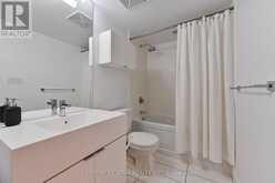 331 - 21 ICEBOAT TERRACE Toronto