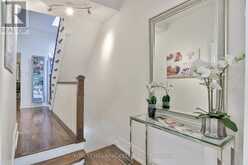 RM 2 - 76 SCOLLARD STREET Toronto