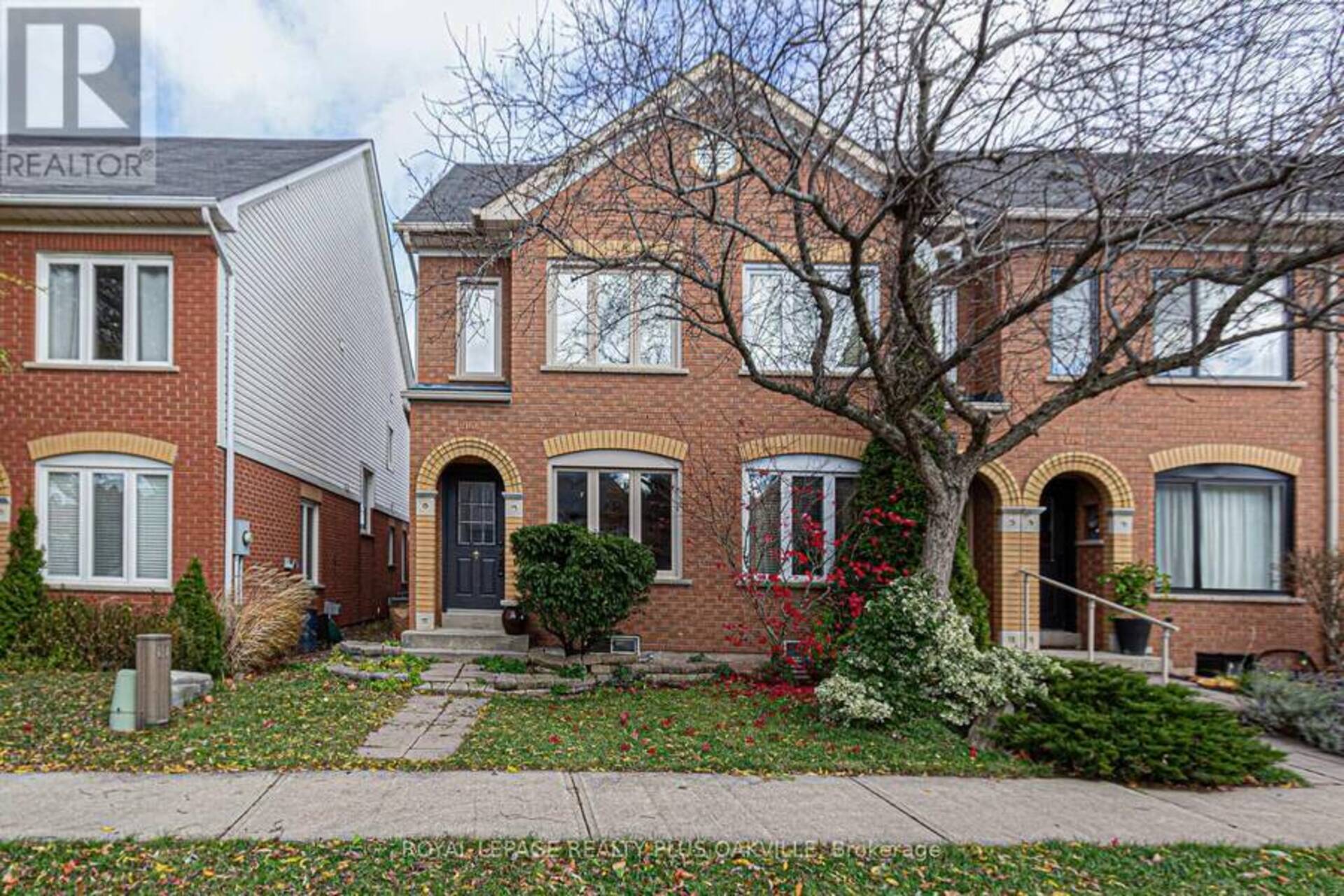 2185 OAKPOINT ROAD Oakville