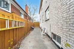 206 FINCH AVENUE E Toronto