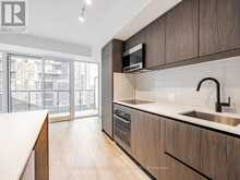 504N - 117 BROADWAY AVENUE Toronto