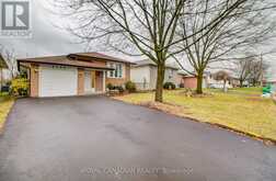 2586 FOXMEADOW ROAD N Peterborough