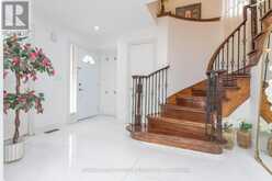 835 STONEBRIDGE AVENUE Mississauga