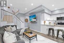 334 - 7 BELLCASTLE GATE Whitchurch-Stouffville