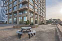 404 - 797 DON MILLS ROAD Toronto