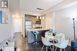 601 - 66 FOREST MANOR ROAD W Toronto