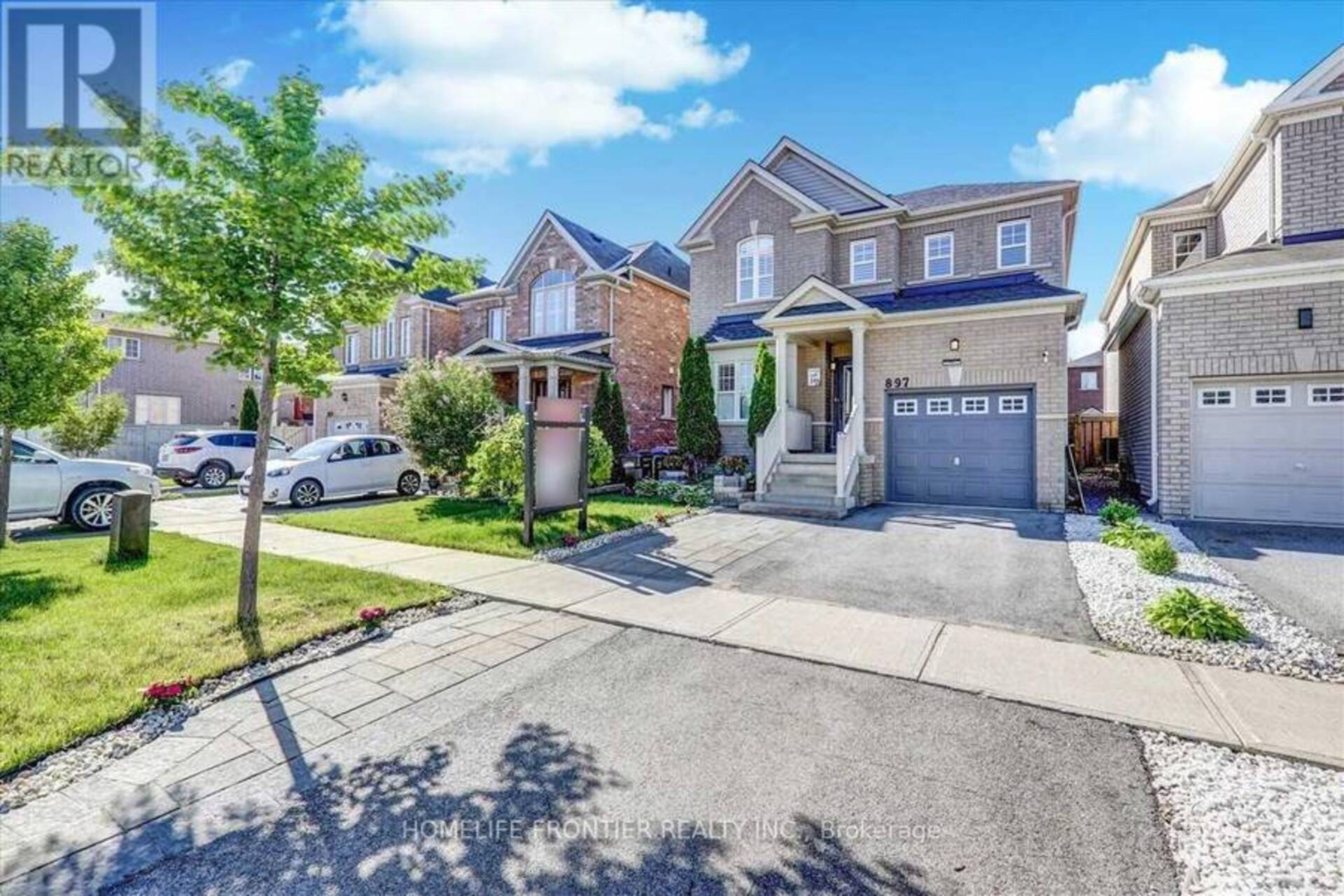 897 MILLER PARK AVENUE Bradford/West Gwillimbury