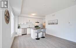 72 - 370C RED MAPLE ROAD Richmond Hill