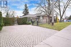 31 ROYALEIGH AVENUE Toronto