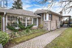 31 ROYALEIGH AVENUE Toronto