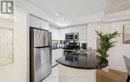 414 - 17 BARBERRY PLACE Toronto