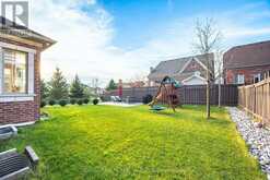 8 HERRINGBONE CRESCENT Brampton