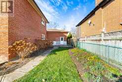 446 VALLEYFIELD DRIVE Mississauga