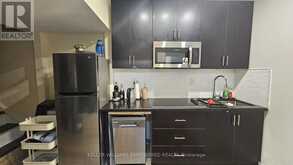 30 - 151 ESNA PARK DRIVE Markham