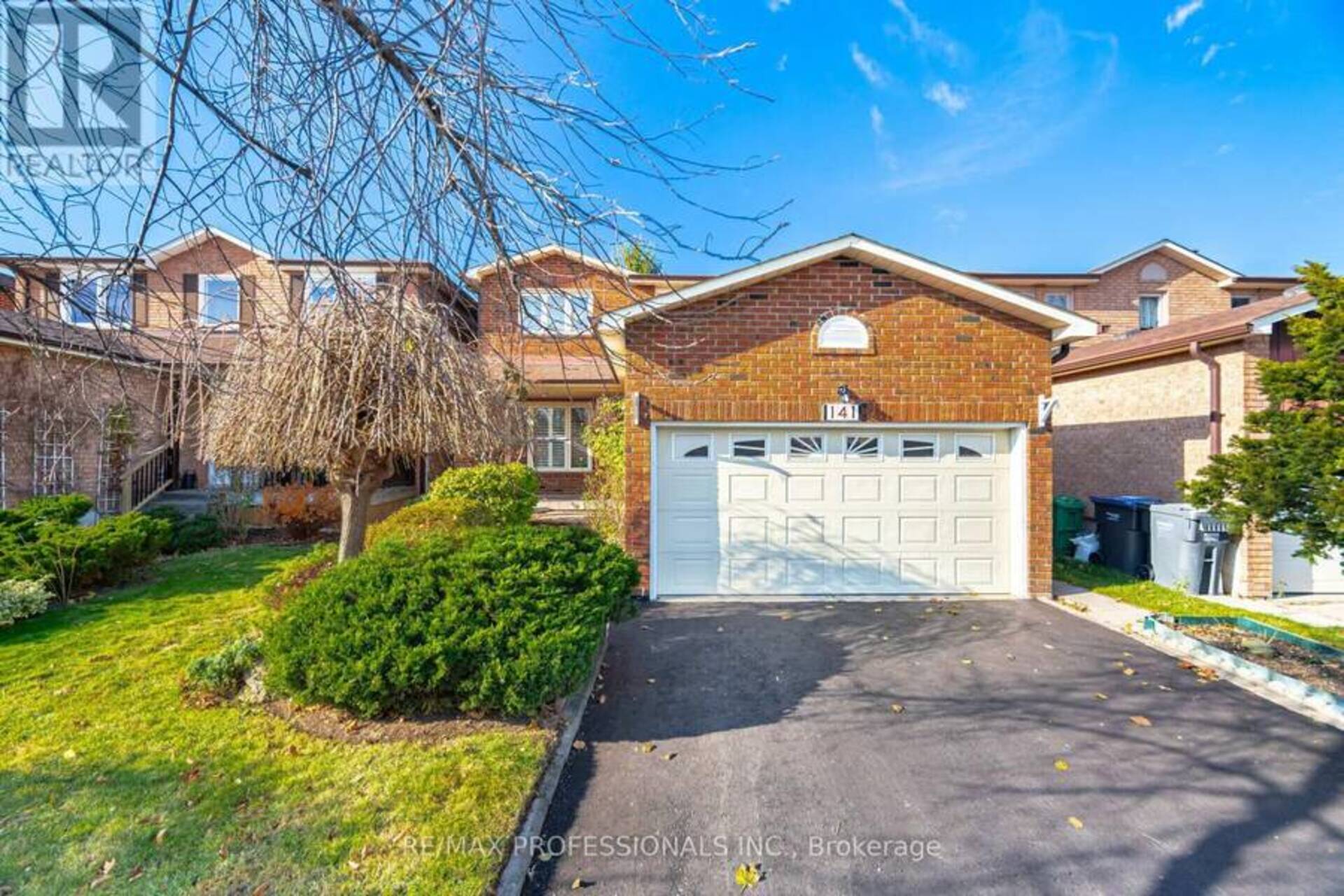 141 KINGSBRIDGE GARDEN CIRCLE Mississauga