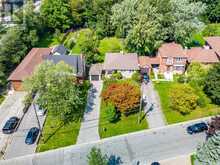 86 NORTH PARK DRIVE Toronto