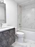 817 - 395 DUNDAS STREET W Oakville