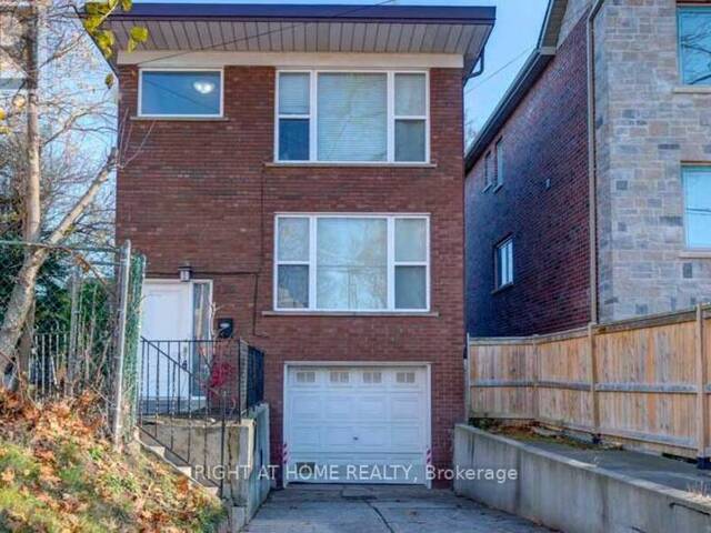 135 QUEENSBURY AVENUE Toronto Ontario