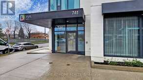 610 - 741 SHEPPARD AVENUE W Toronto