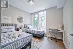 TH 2 - 33 DUNDONALD STREET S Toronto