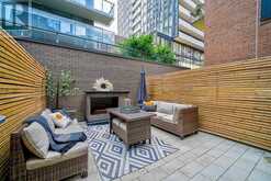 TH 2 - 33 DUNDONALD STREET S Toronto