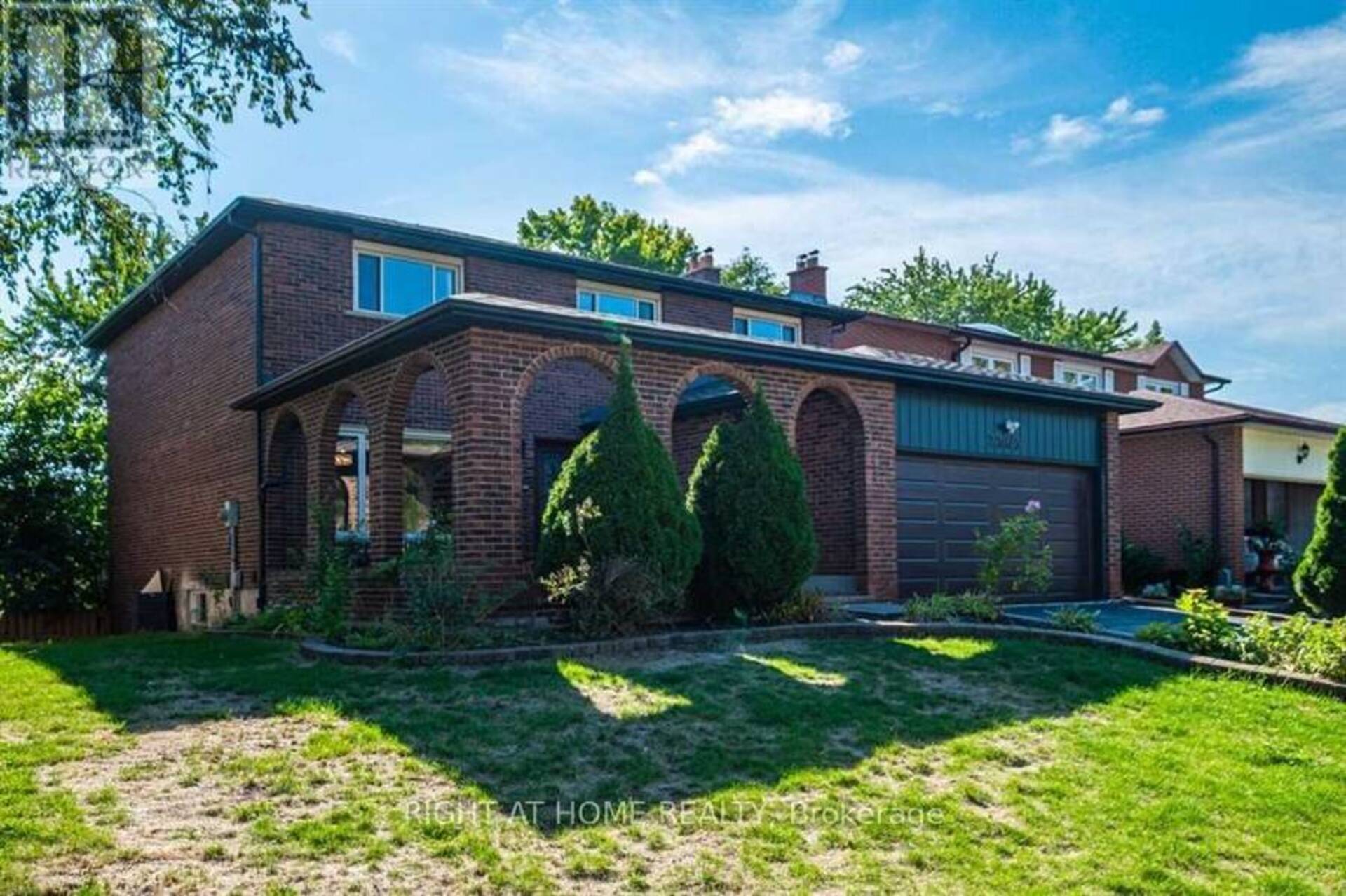 2563 CHISHOLM AVENUE Mississauga