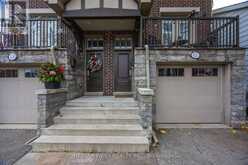 42 A GREENDALE AVENUE Toronto