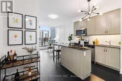 404 - 1486 BATHURST STREET Toronto