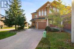 17 NAUGHTON DRIVE Richmond Hill