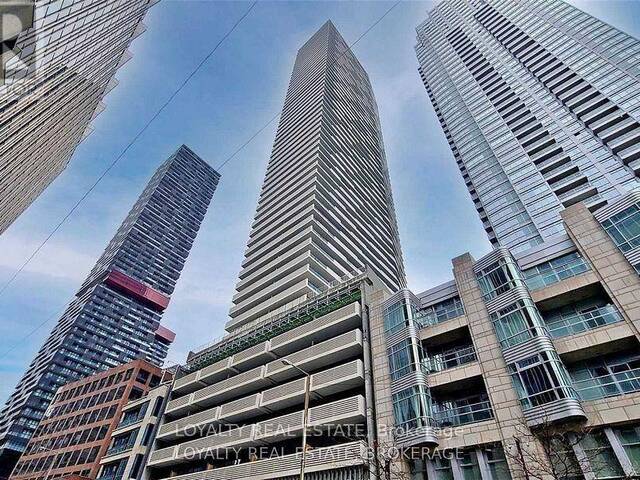 2104 - 2221 YONGE STREET Toronto Ontario