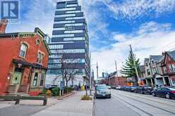 913 - 195 MCCAUL STREET Toronto