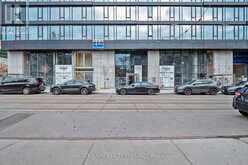 913 - 195 MCCAUL STREET Toronto