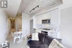 913 - 195 MCCAUL STREET Toronto