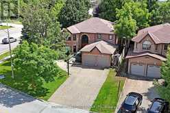 1 CREEKVIEW AVENUE Richmond Hill