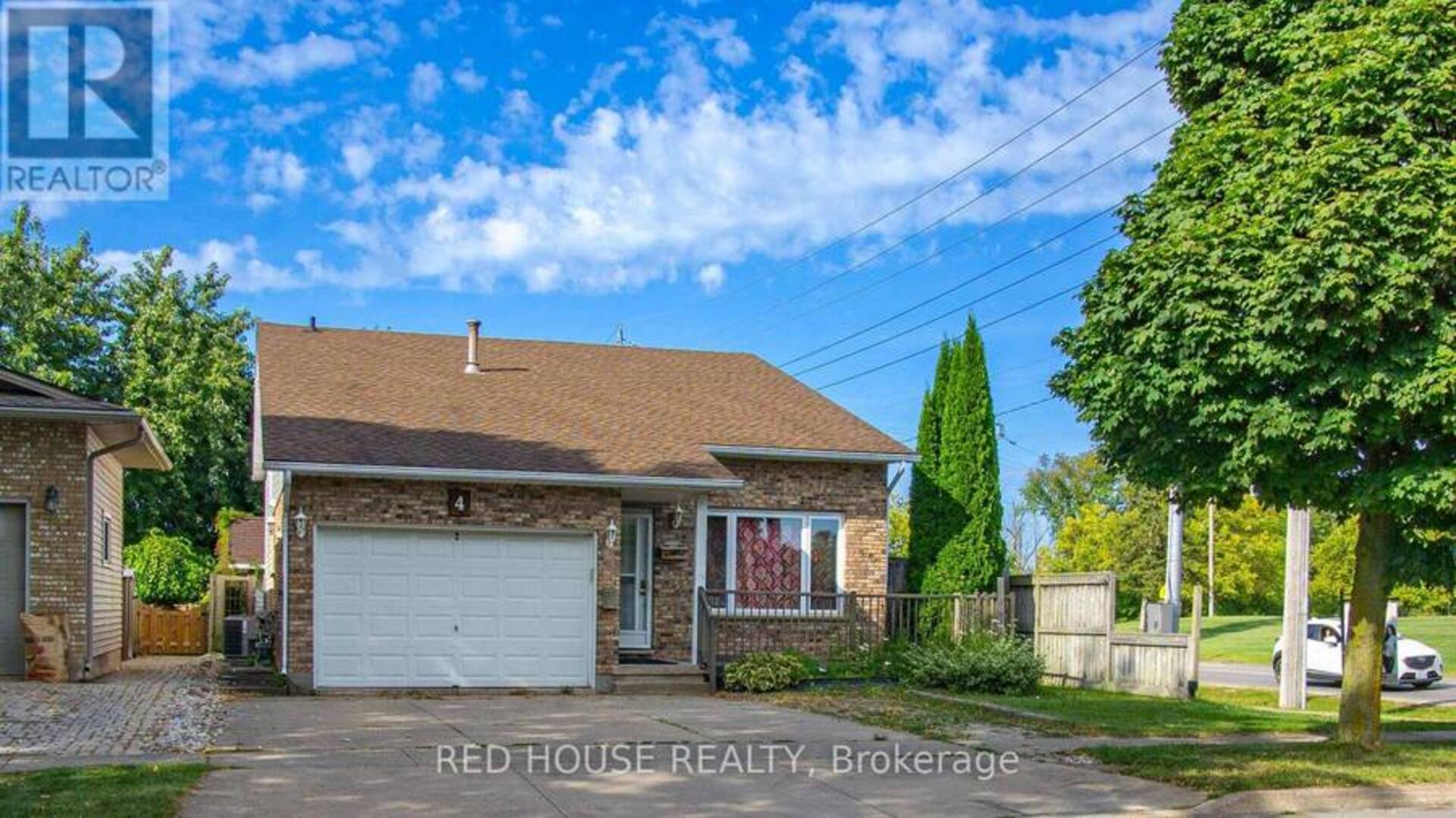 4 EASTWOOD DRIVE Welland