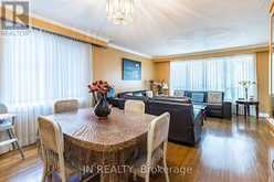 127 VEROBEACH BOULEVARD Toronto