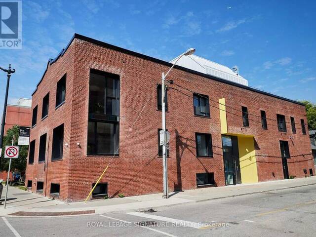 2738 DUNDAS STREET W Toronto Ontario