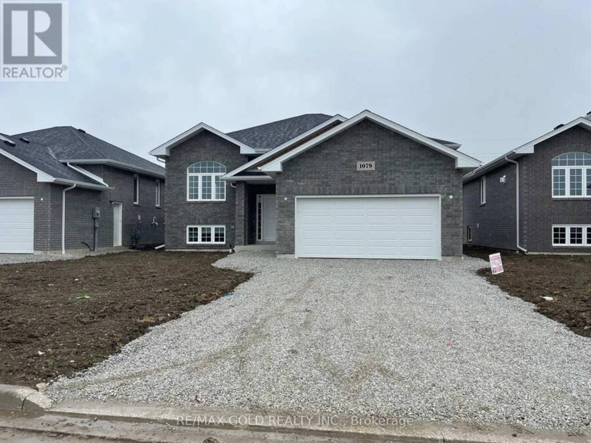 1079 ASPEN RIDGE CRESCENT Lakeshore