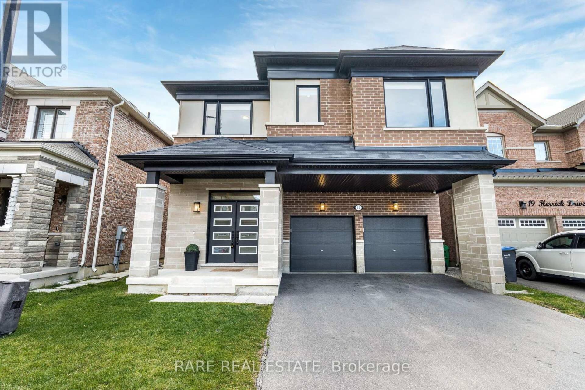 17 HERRICK DRIVE Brampton