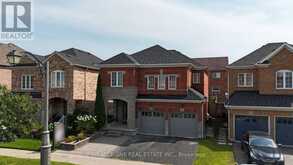 15 THACKERY DRIVE Ajax