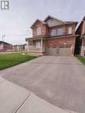 114 WALTER ENGLISH DRIVE East Gwillimbury