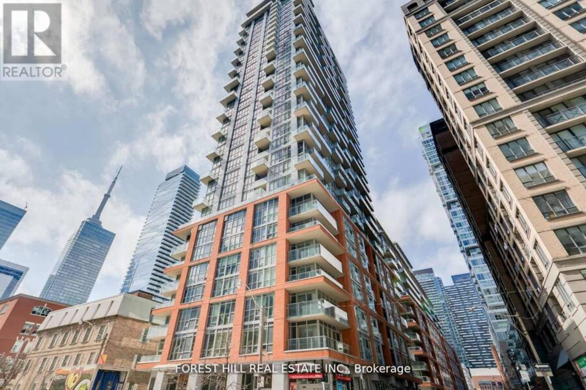 2607 - 126 SIMCOE STREET Toronto