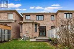 19 CHELTON DRIVE Richmond Hill