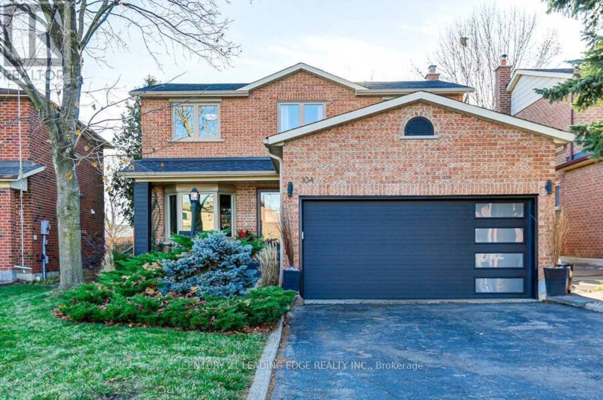 104 DE ROSE AVENUE Caledon