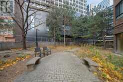 1407 - 633 BAY STREET Toronto