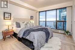 1401 - 65 HARBOUR SQUARE Toronto