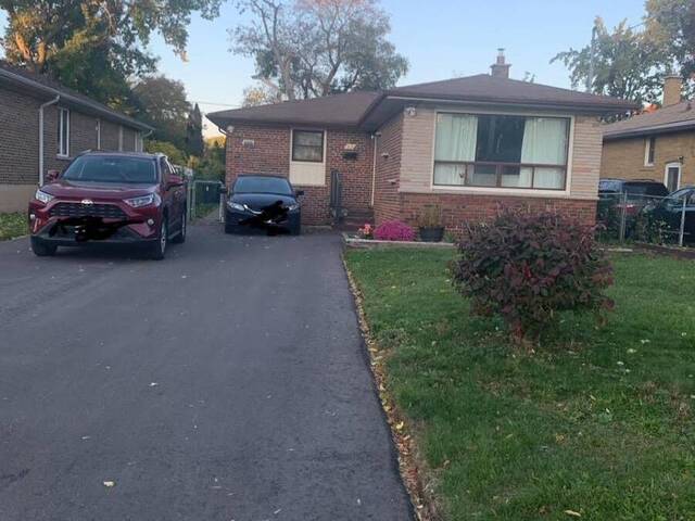 43 GRAYLEE AVENUE Toronto Ontario