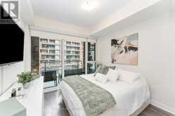 313 - 100 EAGLE ROCK WAY Vaughan